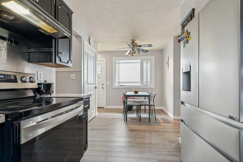 32 Tararidge Drive NE