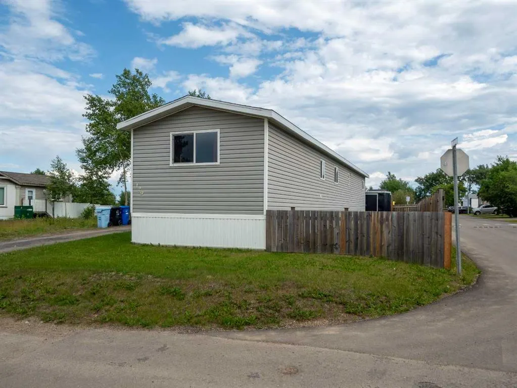129 Grey Crescent