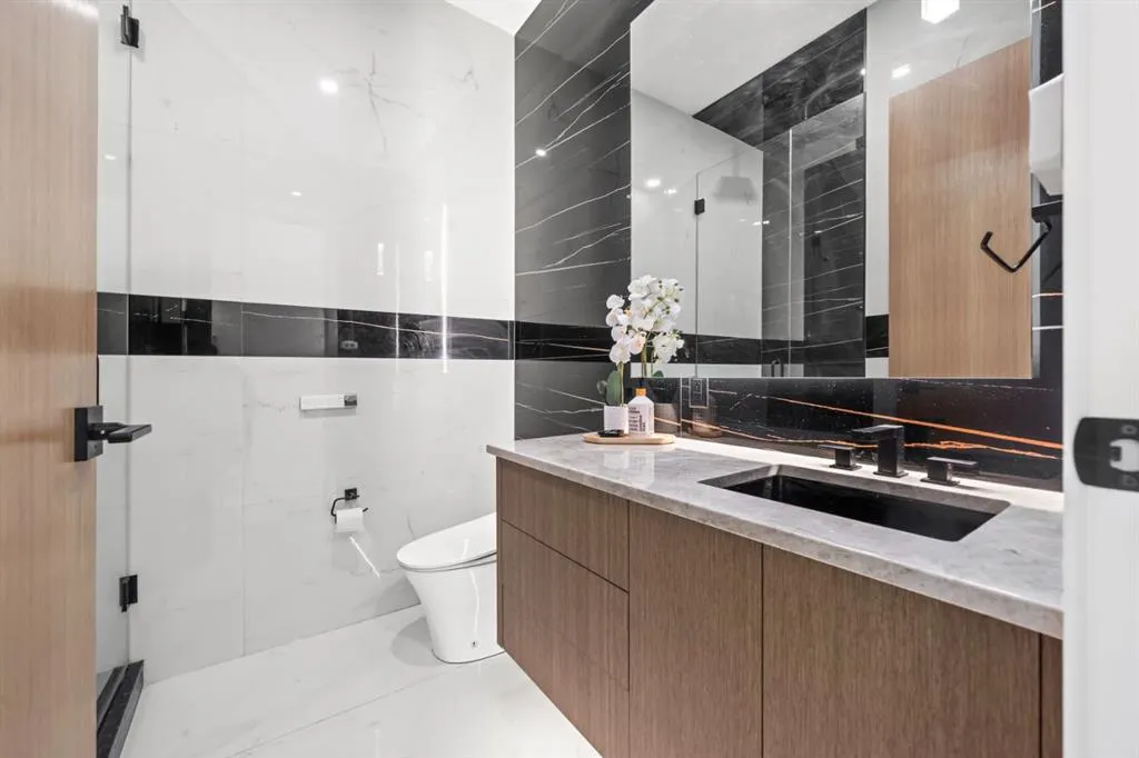 65 Edmonton Trail NE, #55, 59, 63, 201, 203, 205