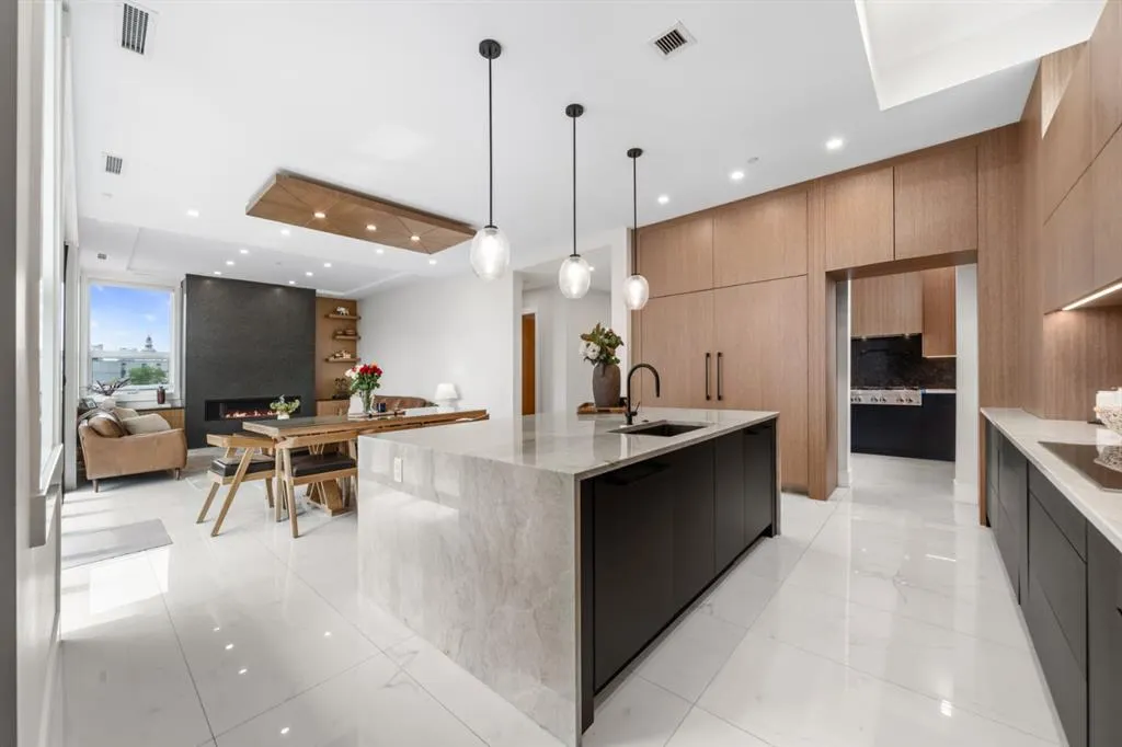 65 Edmonton Trail NE, #55, 59, 63, 201, 203, 205
