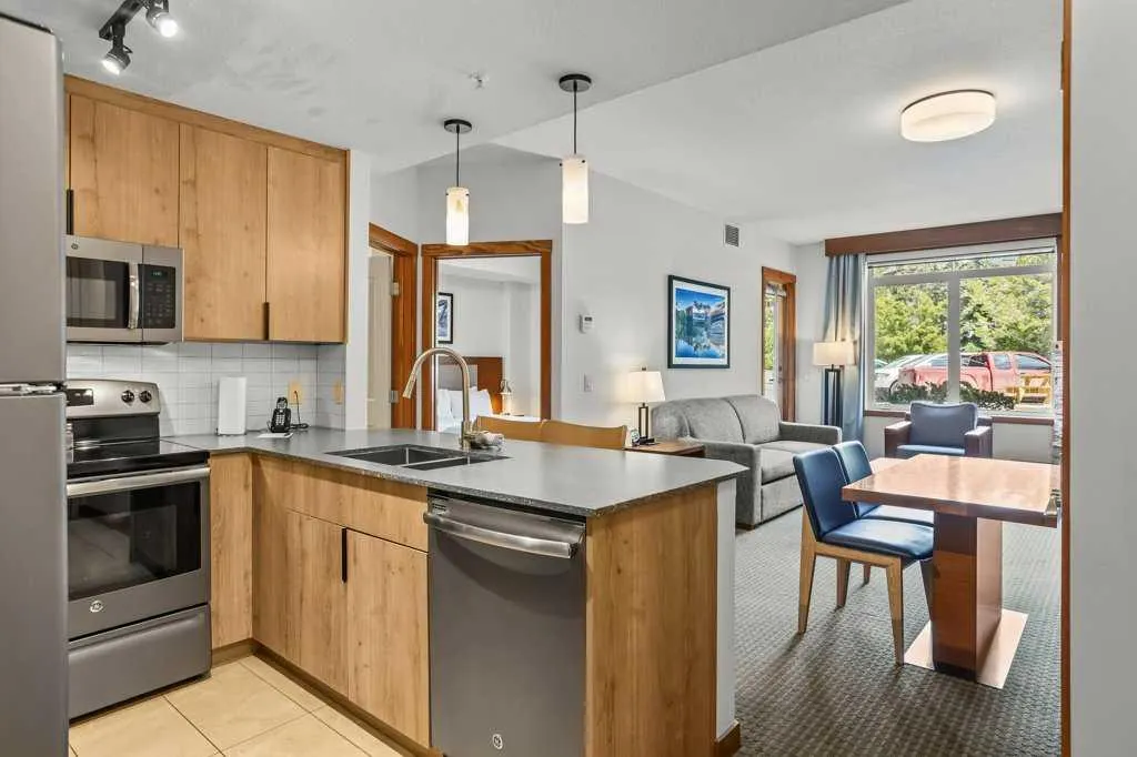 190 Kananaskis Way, #109