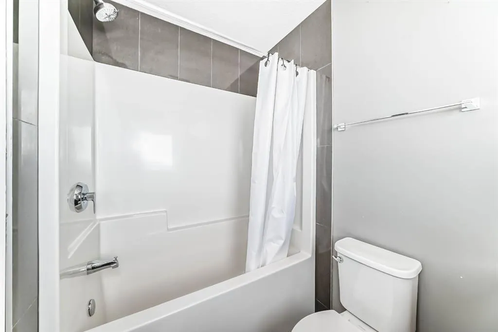 111 Rainbow Falls Gate, #52