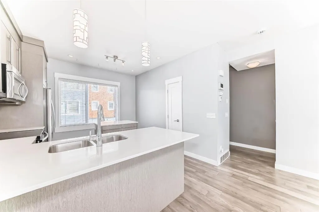 111 Rainbow Falls Gate, #52
