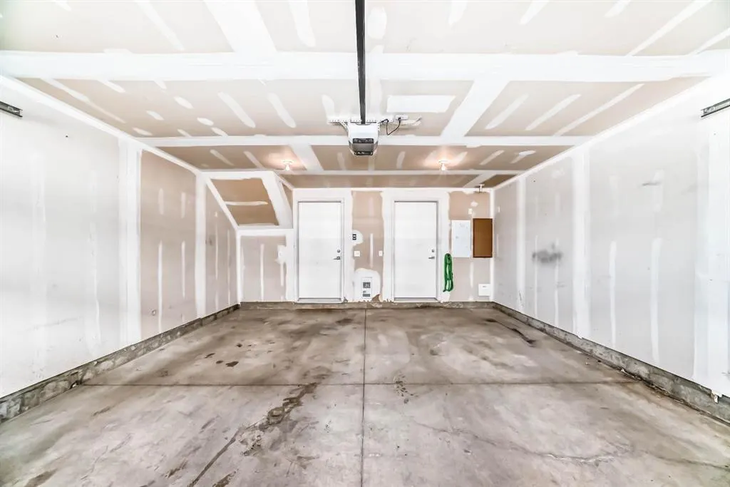 111 Rainbow Falls Gate, #52
