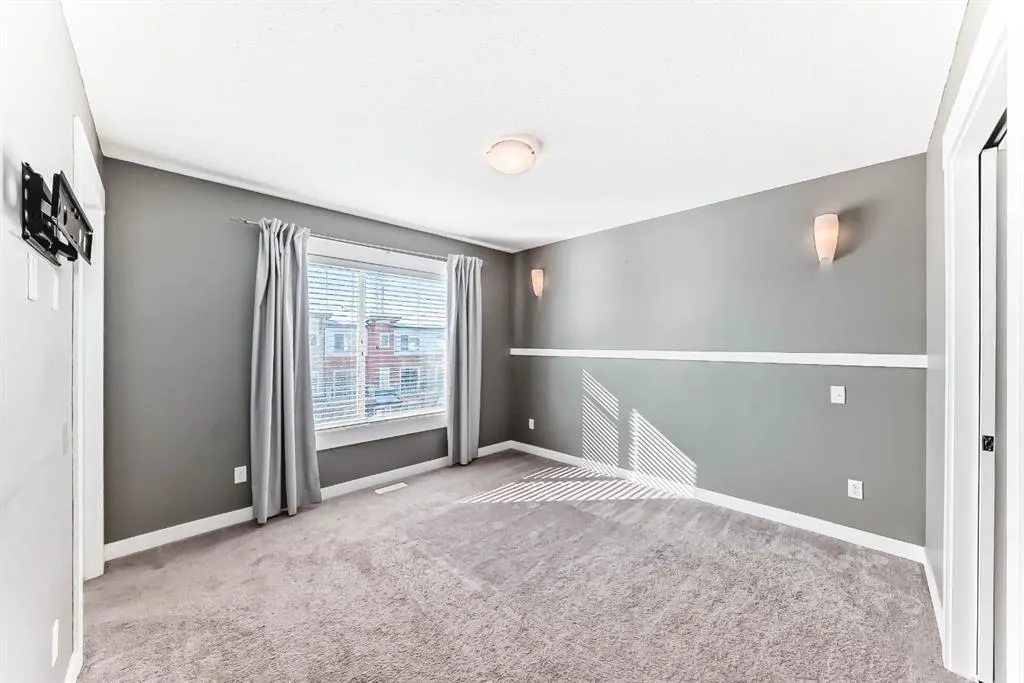 111 Rainbow Falls Gate, #52