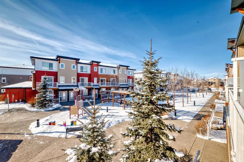 111 Rainbow Falls Gate, #52