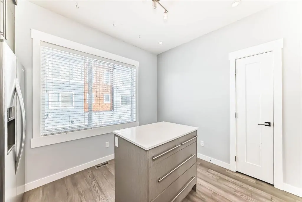 111 Rainbow Falls Gate, #52