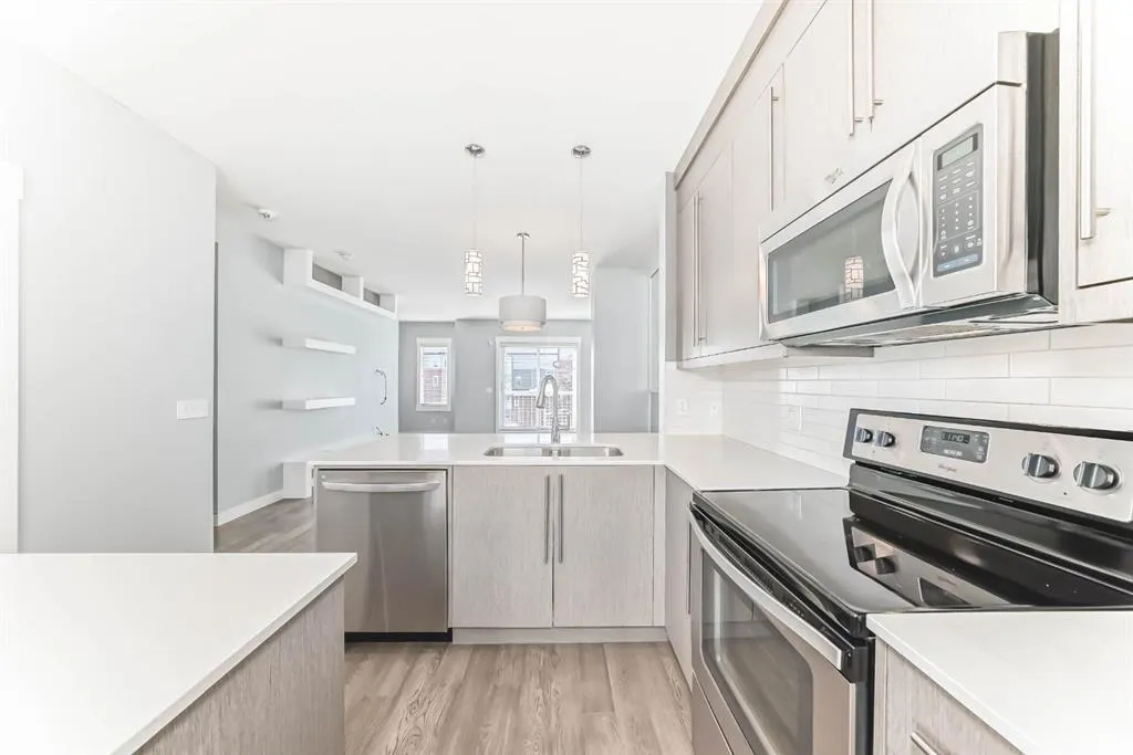 111 Rainbow Falls Gate, #52