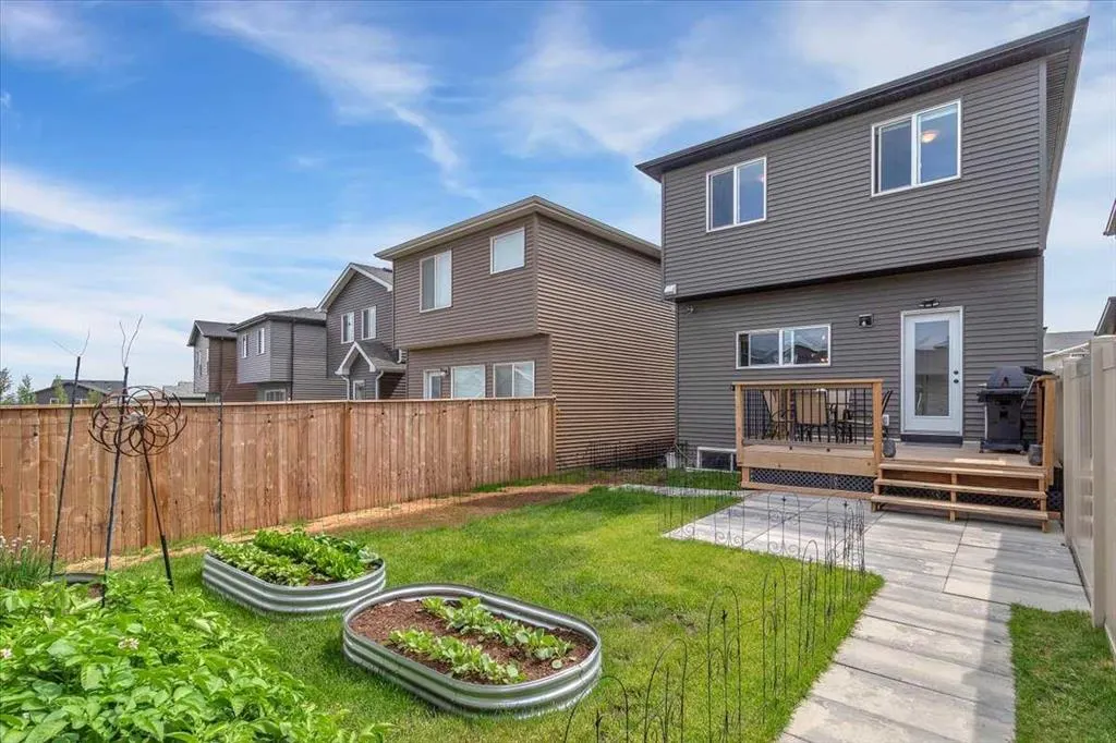 70 Haskayne Drive NW