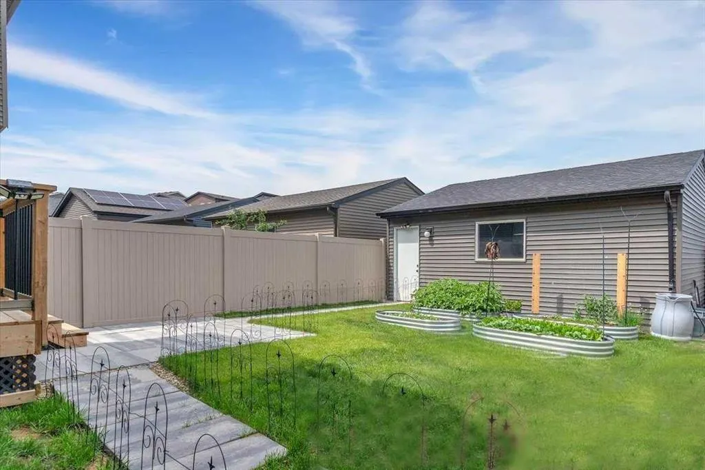 70 Haskayne Drive NW
