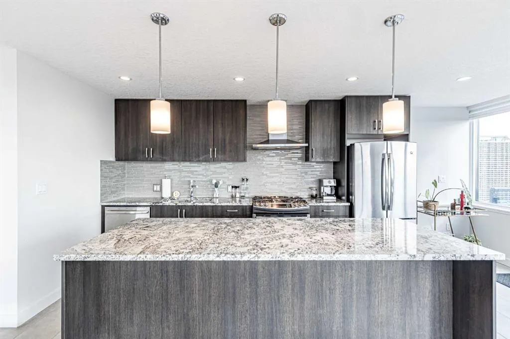 303 13 Avenue SW, #1802