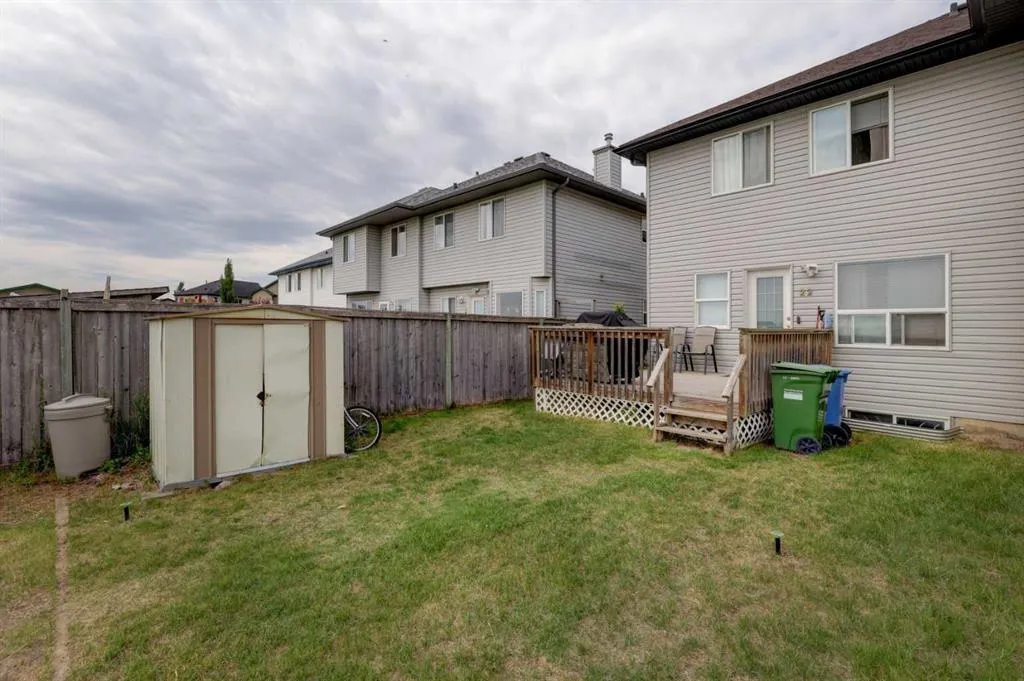 22 Tarington Landing NE