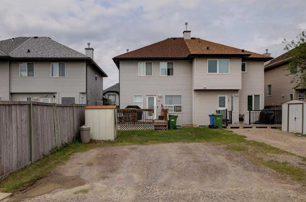 22 Tarington Landing NE