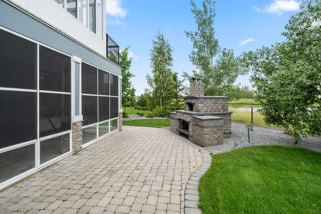244 Boulder Creek Crescent SE