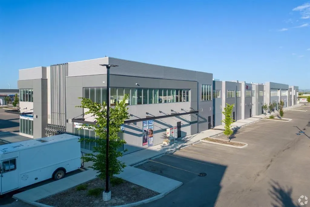 4310 104 Avenue NE, #3226, 3230