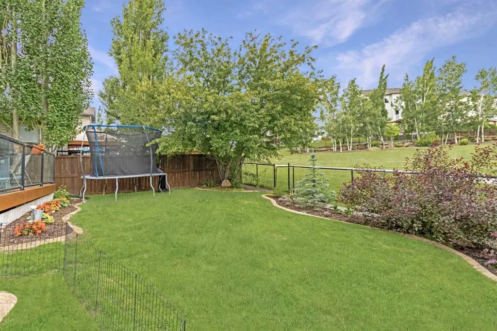 46 Westmount Circle