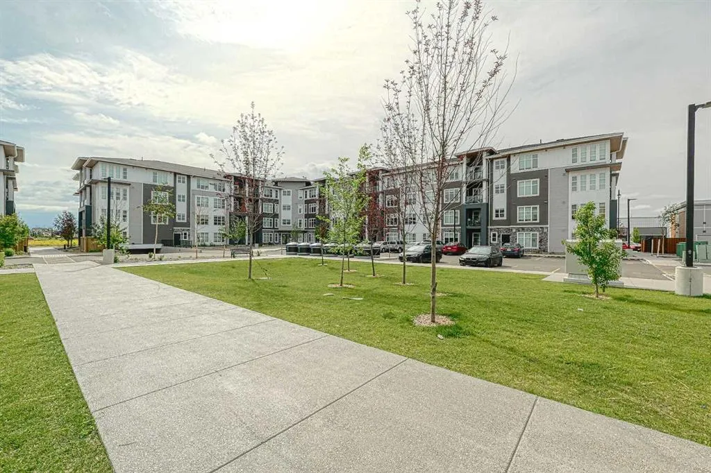 681 Savanna Boulevard NE, #2217