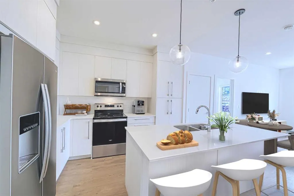 681 Savanna Boulevard NE, #2217