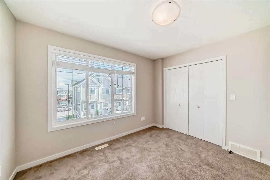 1115 Evansridge Common NW
