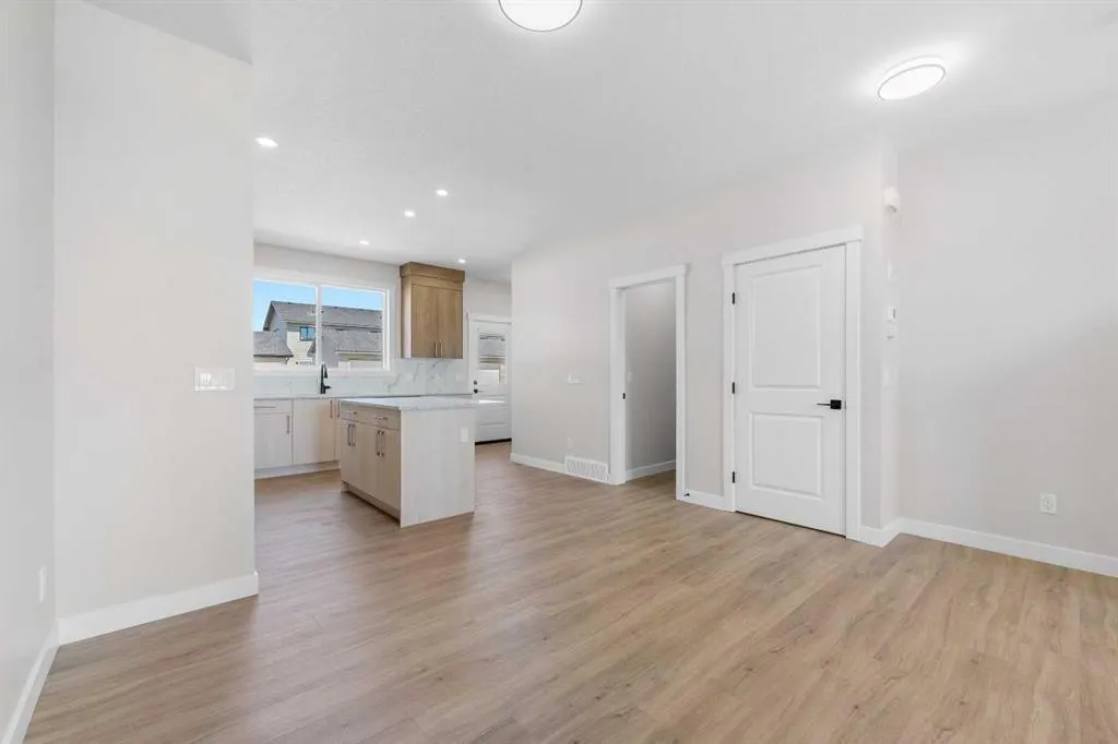 120 Belvedere Park SE