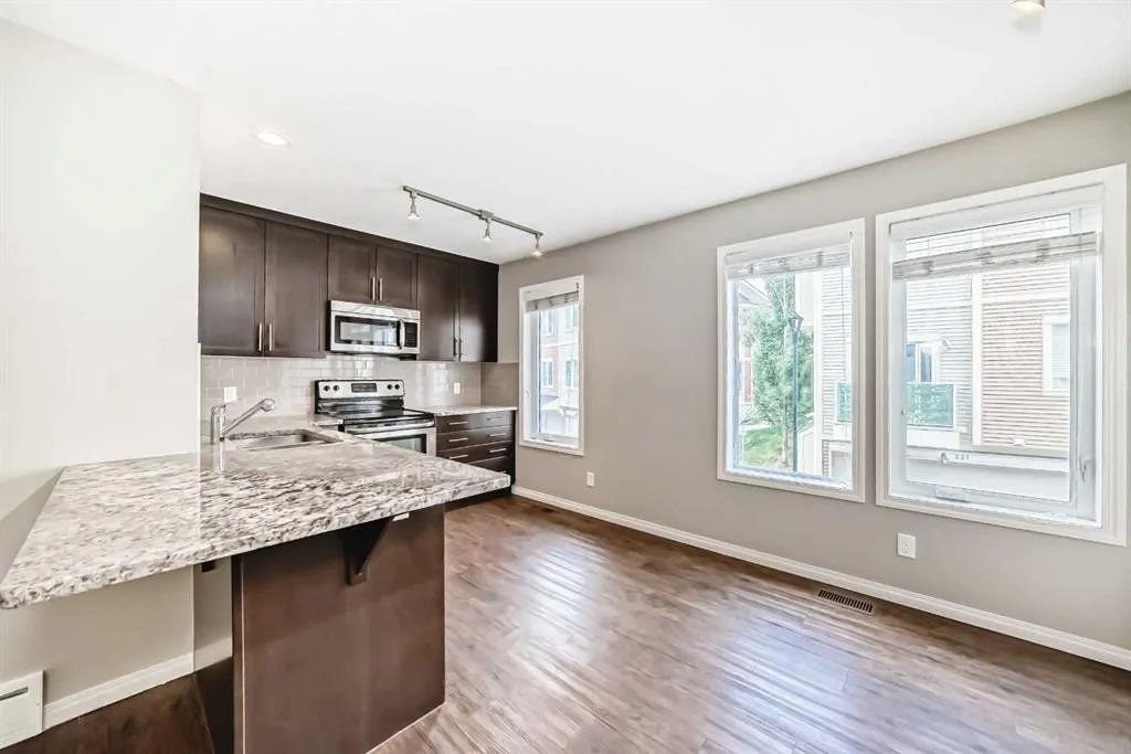 73 Auburn Meadows Way SE