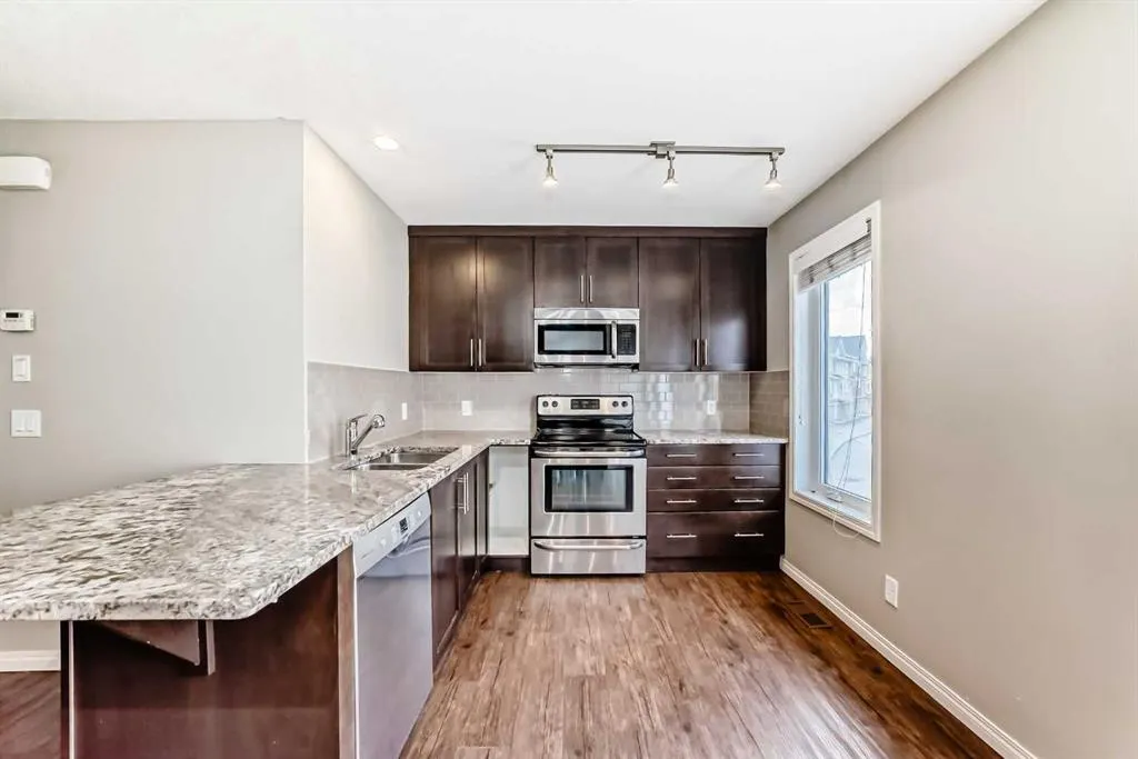 73 Auburn Meadows Way SE