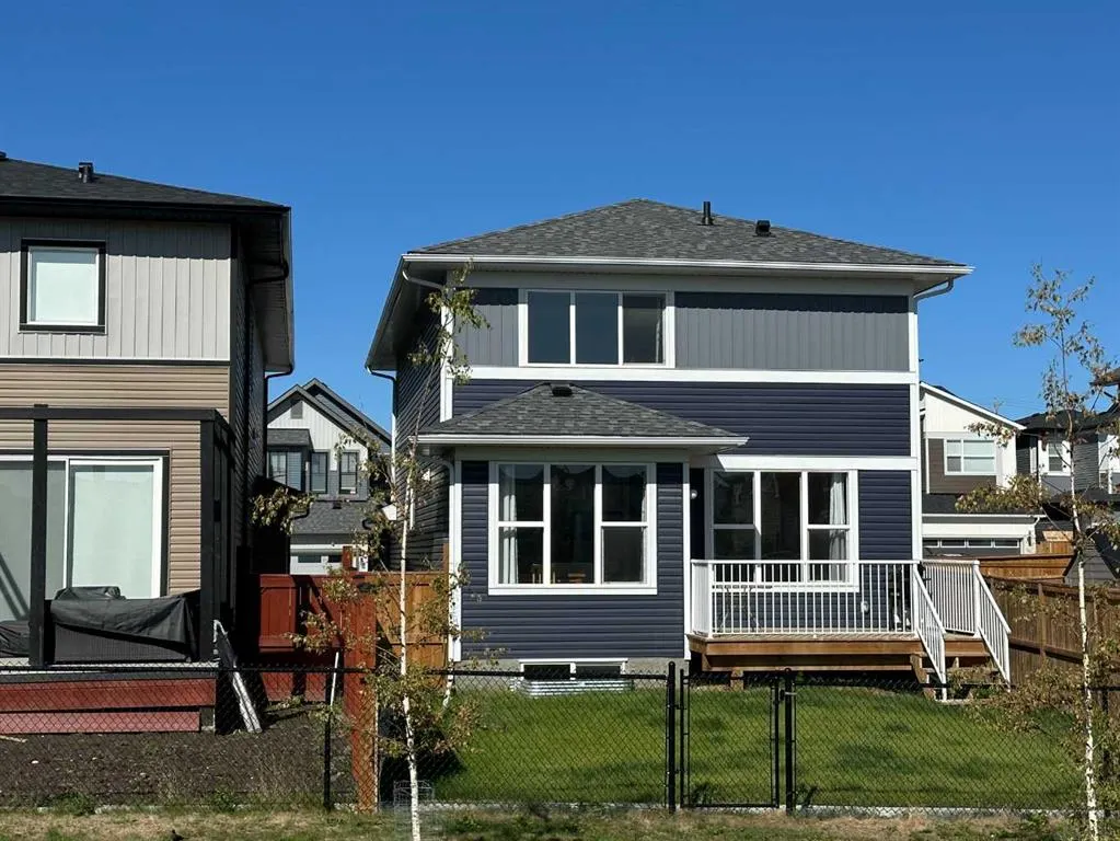 153 Carringsby Way NW