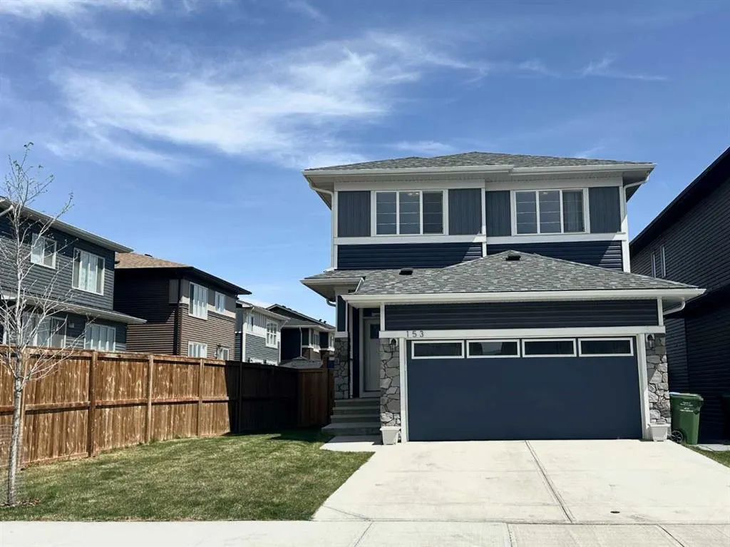 153 Carringsby Way NW