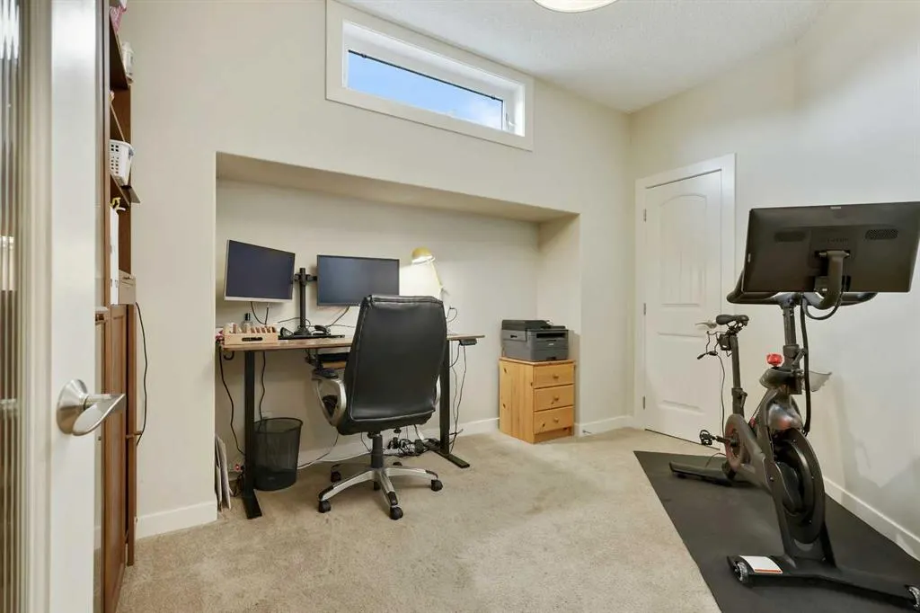4 Auburn Sound Court SE