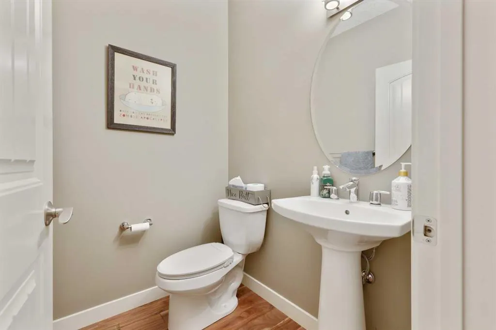 4 Auburn Sound Court SE