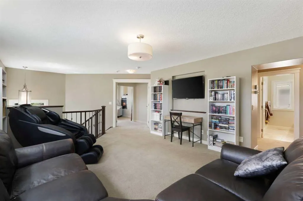 4 Auburn Sound Court SE