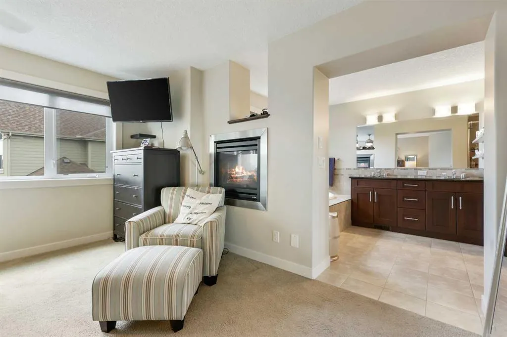4 Auburn Sound Court SE
