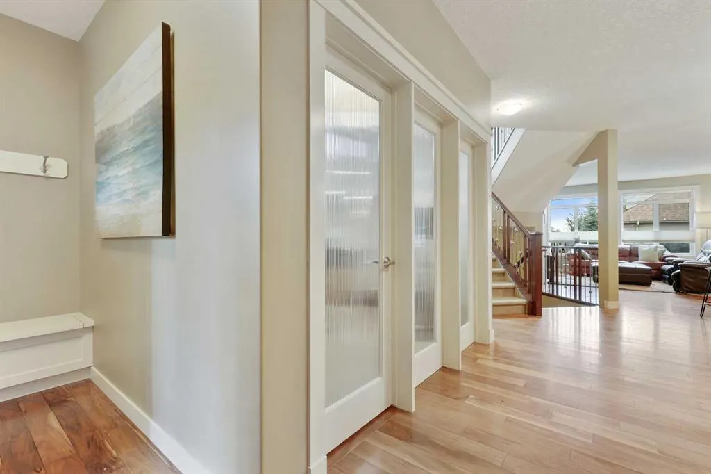 4 Auburn Sound Court SE