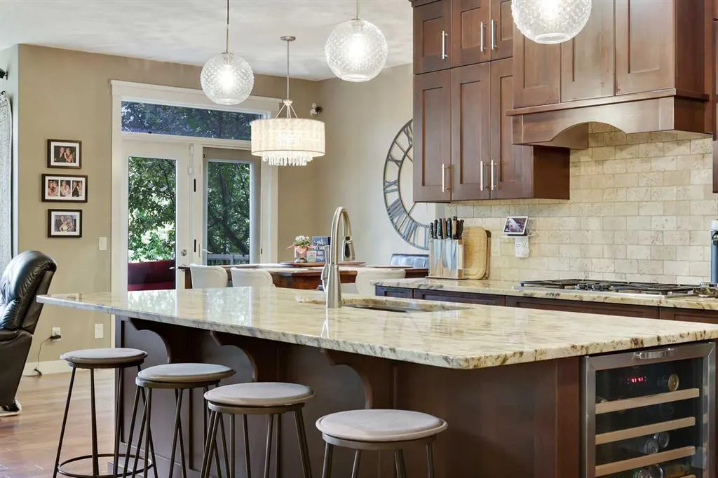 4 Auburn Sound Court SE