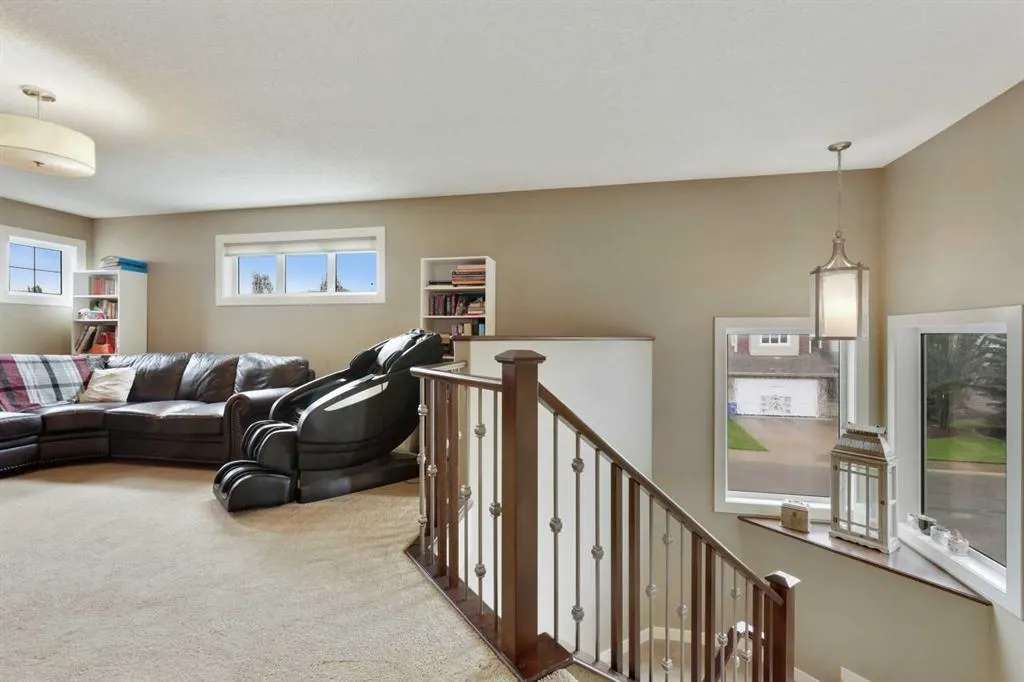 4 Auburn Sound Court SE