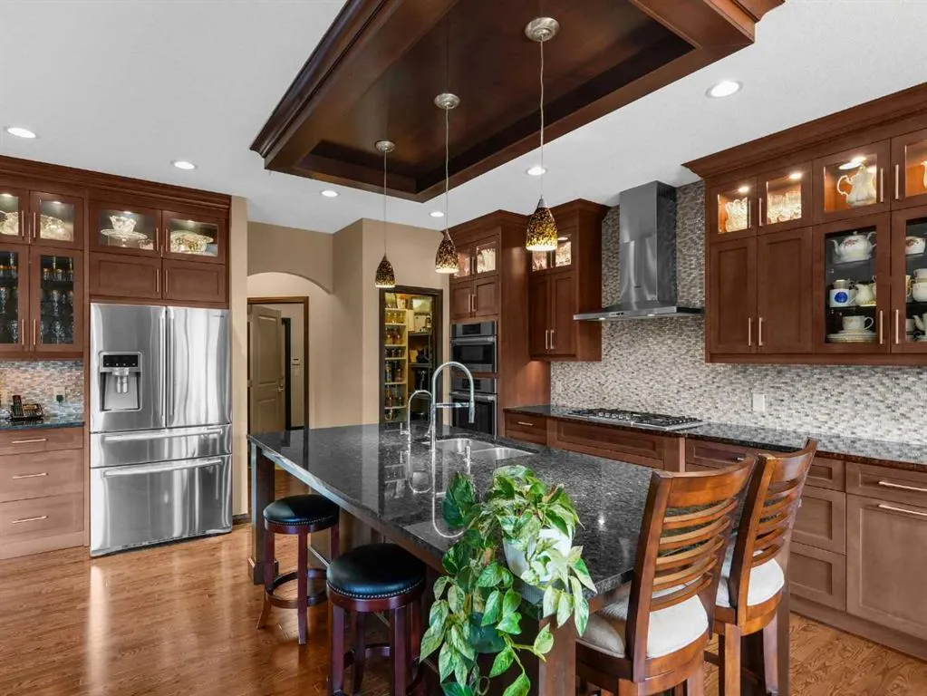 248 ASPENMERE Close