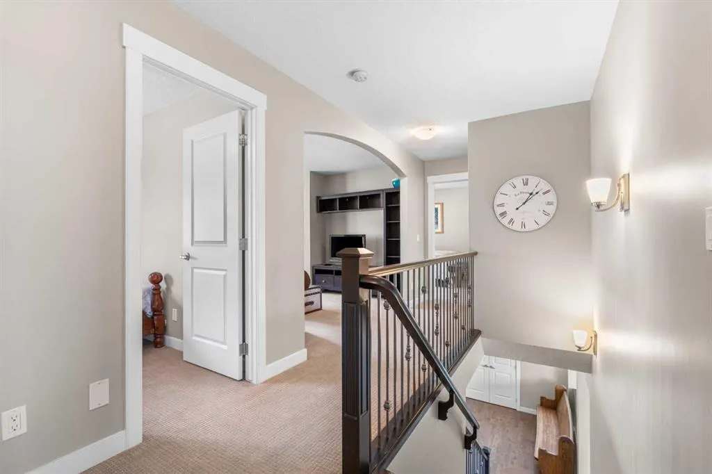 156 Rainbow Falls Manor