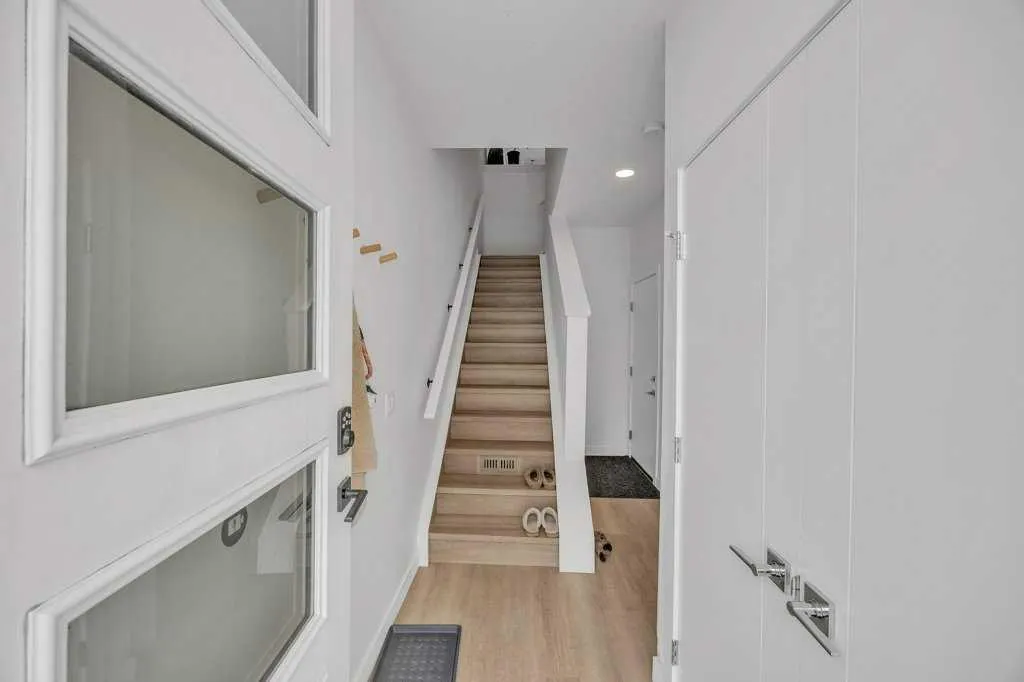 101 Panatella Square NW, #701