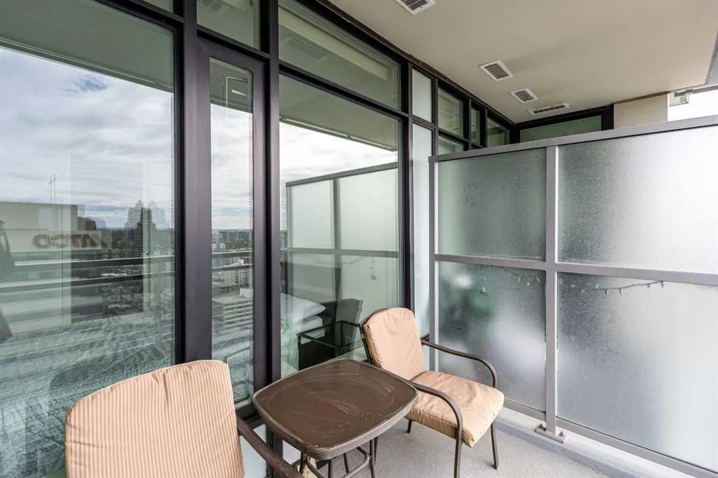 901 10 Avenue SW, #2101