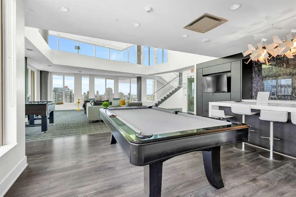 901 10 Avenue SW, #2101