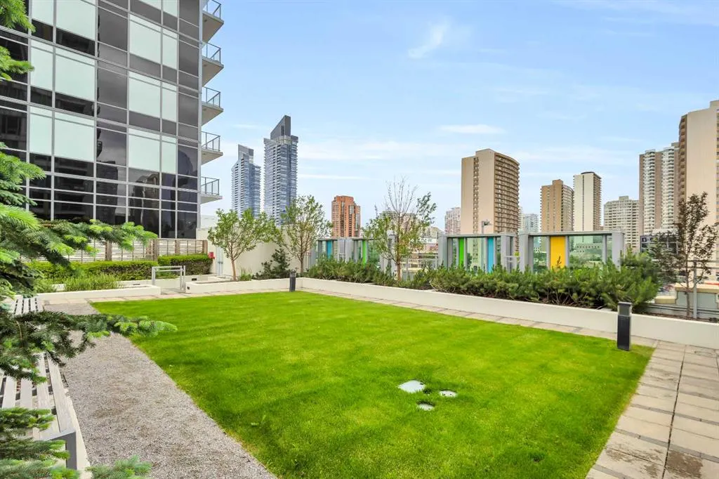 901 10 Avenue SW, #2101