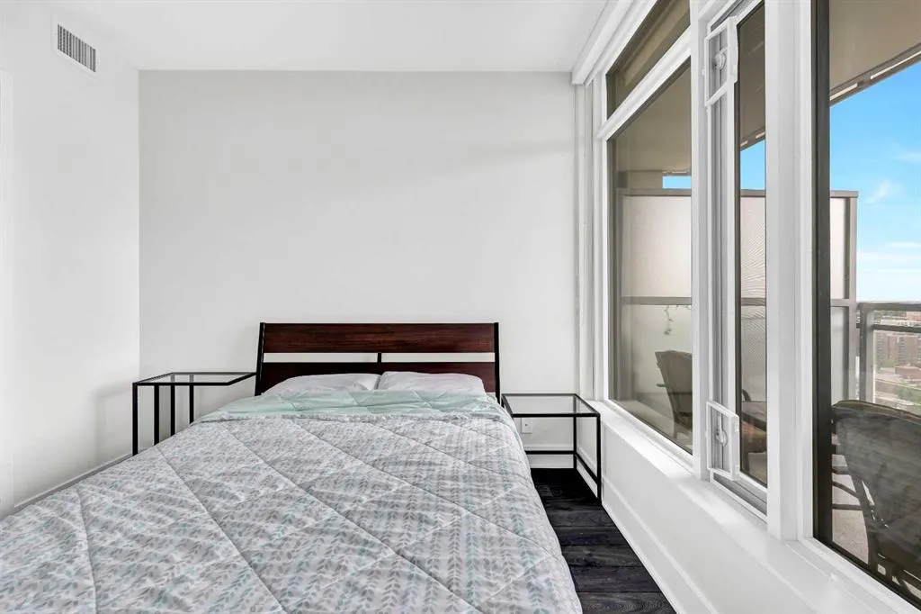 901 10 Avenue SW, #2101