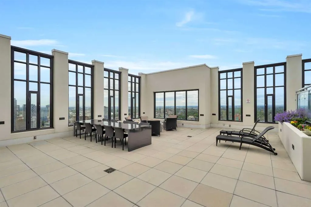 901 10 Avenue SW, #2101
