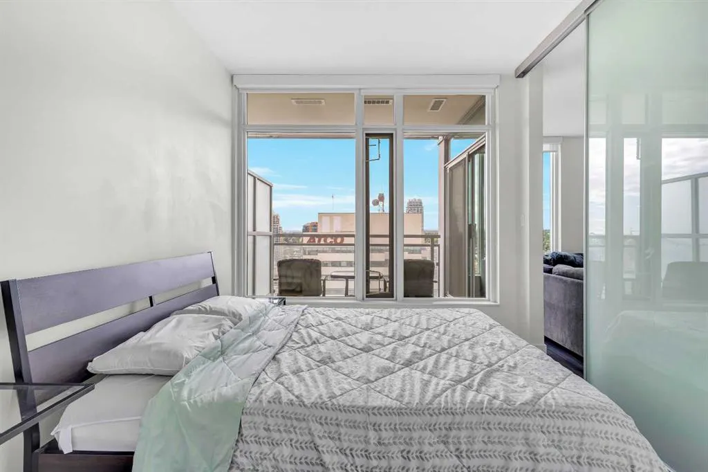 901 10 Avenue SW, #2101