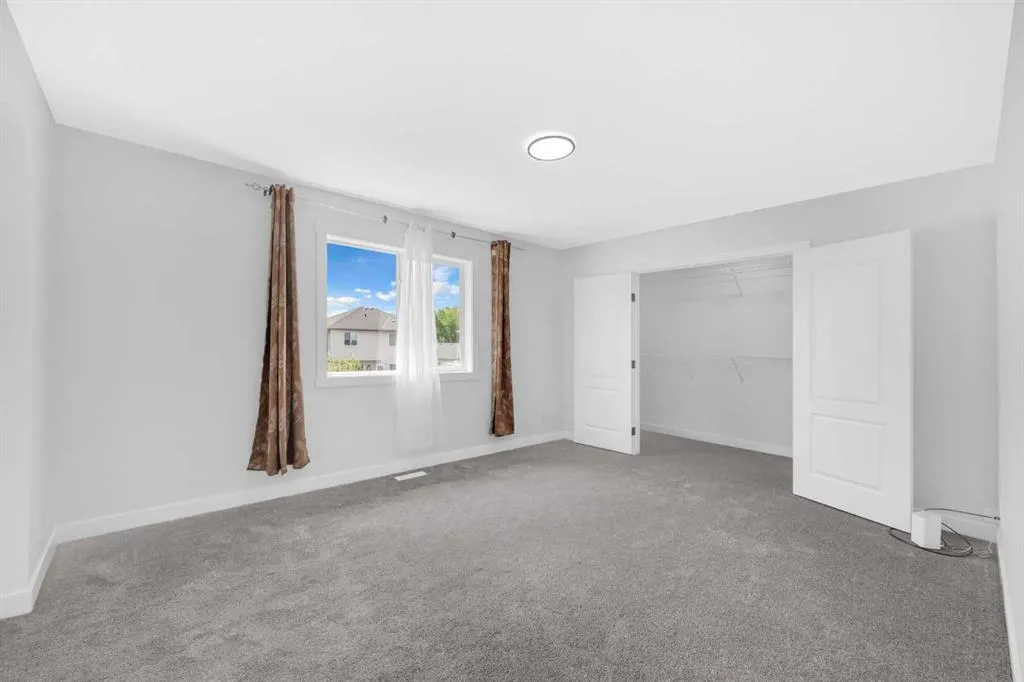 126 Oakmere Point