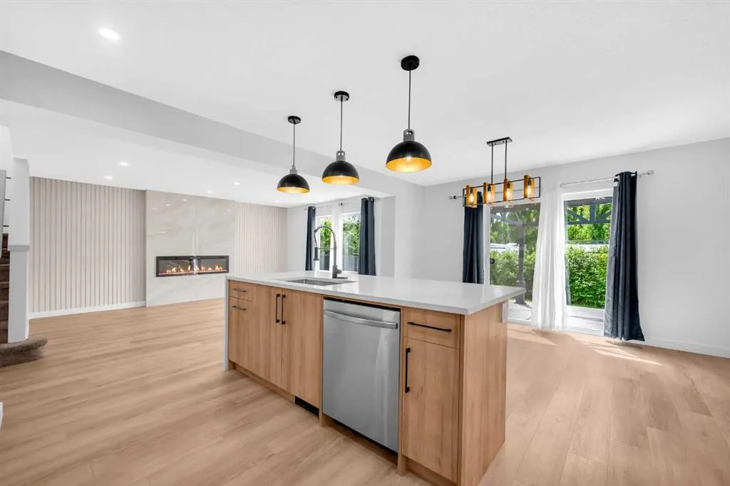 126 Oakmere Point