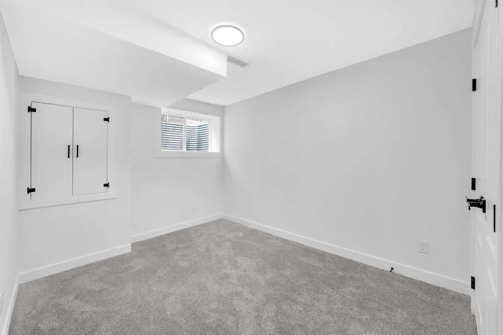 126 Oakmere Point
