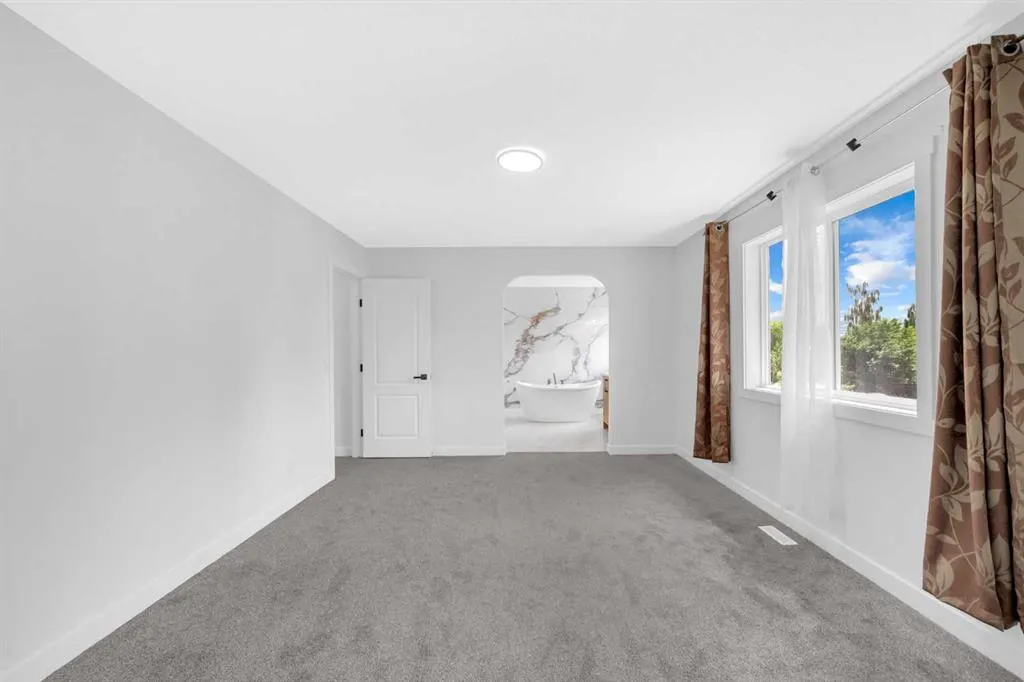126 Oakmere Point