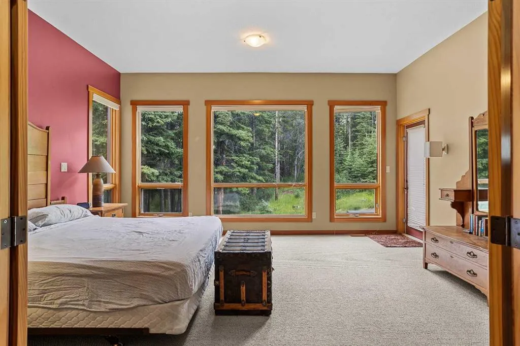 214 Eagle Point