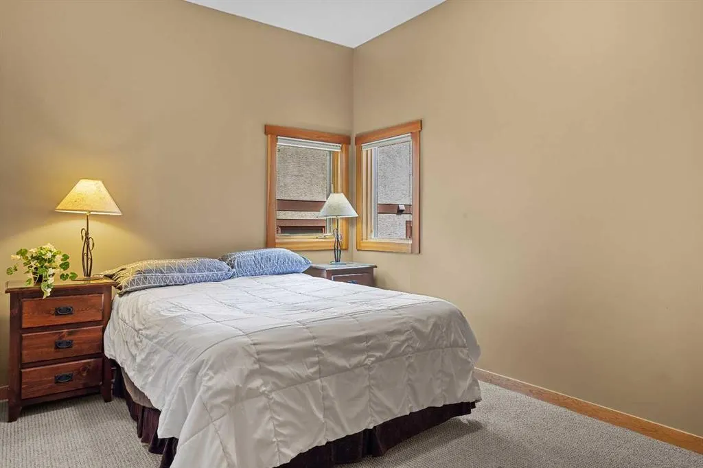 214 Eagle Point